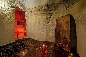 Turkan Cave Hotel