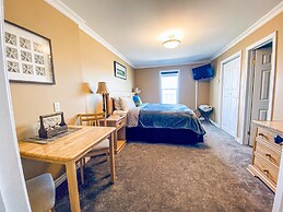 Sea Breeze Bed & Breakfast