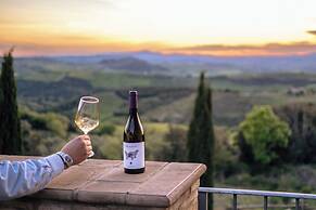 Podere Montale Il Borgo
