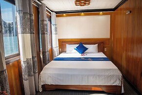 halong marina bay cruise