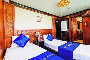 halong marina bay cruise