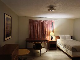 Uptown Motel
