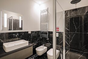 Milan Luxury Suite