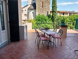 Fabroniana apartments