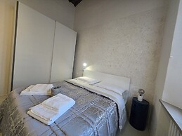 Fabroniana apartments