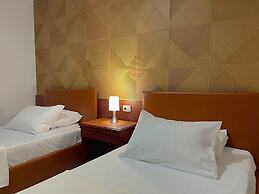 Hotel Prado 72 INN