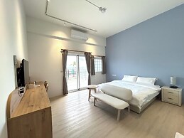 Dulan Najie Bay Inn