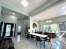 Dulan Najie Bay Inn
