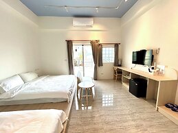 Dulan Najie Bay Inn