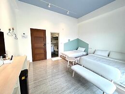 Dulan Najie Bay Inn