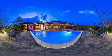 Lorelei Pension Adults Only