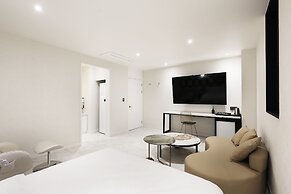 Mari Hotel Chungju