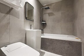 Mari Hotel Chungju