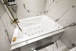 Mari Hotel Chungju