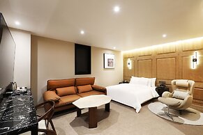 Mari Hotel Chungju