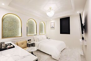 Mari Hotel Chungju