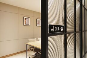 Mari Hotel Chungju