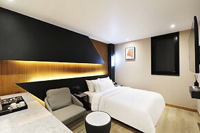 Mari Hotel Chungju