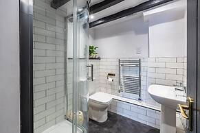 The Royal Oak Pub