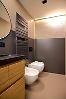 Lancetti Stylish Loft