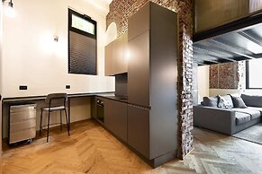 Lancetti Stylish Loft