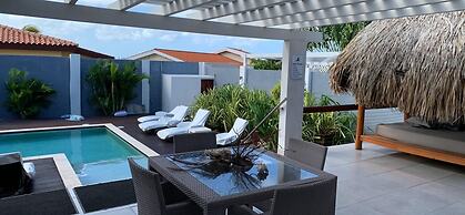 46 sec to Beach Pool Side Massage Priv Chef UTV
