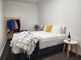 U Suites on Webb