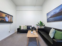 U Suites on Webb