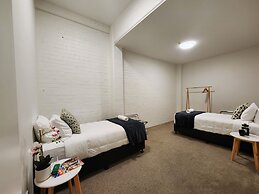 U Suites on Webb