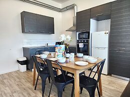 U Suites on Webb