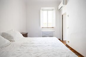 Ginori C in Firenze With 3 Bedrooms and 2 Bathrooms