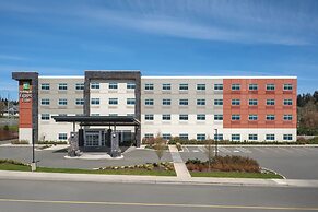 Holiday Inn Express & Suites Courtenay - Comox by IHG