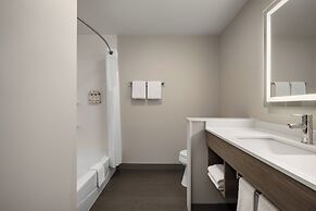 Holiday Inn Express & Suites Courtenay - Comox by IHG