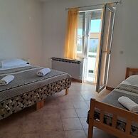 Apartments Mirjana