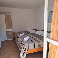 Apartments Mirjana