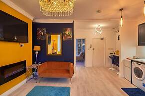 Flat in Kemptown. Road Opposite to Beach