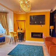 Flat in Kemptown. Road Opposite to Beach