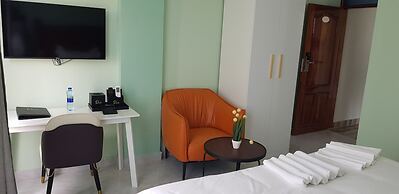 Eastern City Hotel