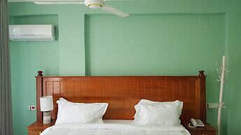 Eastern City Hotel