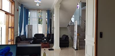 Eastern City Hotel