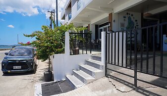 Happy Island Inn