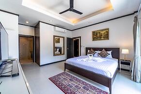 3 BR Pool Villa in Great Location BUB