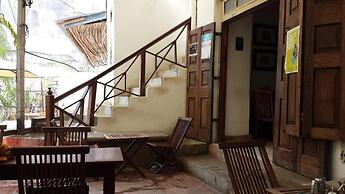 Stone Town Cafe and Bed &Breakfast