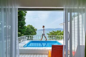 Casa De Lipe Pool Villa