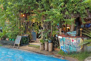 Casa De Lipe Pool Villa