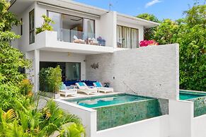 Villa Shade of Blue