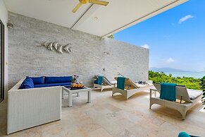 Villa Shade of Blue