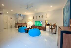 Villa Shade of Blue