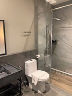 515 VICTORY Hotel