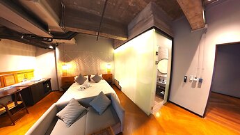 515 VICTORY Hotel